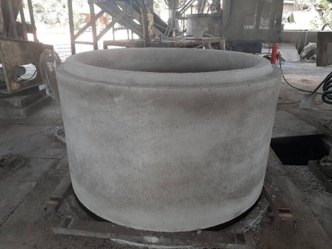 ท่อคอนกรีตอัดแรง